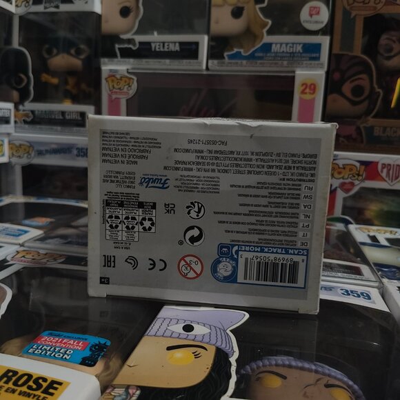 Funko Pop Marvel Eternals Thena 743 Walmart Exclusive - Picture 7 of 7